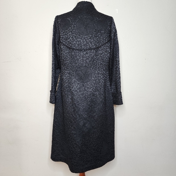 NWT Sue Wong Black Embroidered and Sequined Button Front Jacket Size 12 - Picture 6 of 17